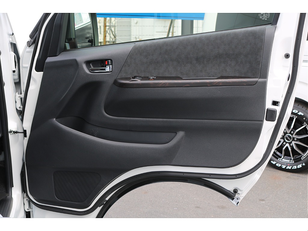 【R7年式/3ナンバー/ガソリン2WD】グランドキャビン★ローダウン★新作テール★他＊＊全国ご納車OK＊＊