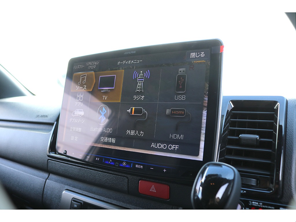 トヨタ ハイエースバン(24枚目)