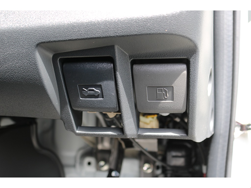 トヨタ ハイエースバン(31枚目)