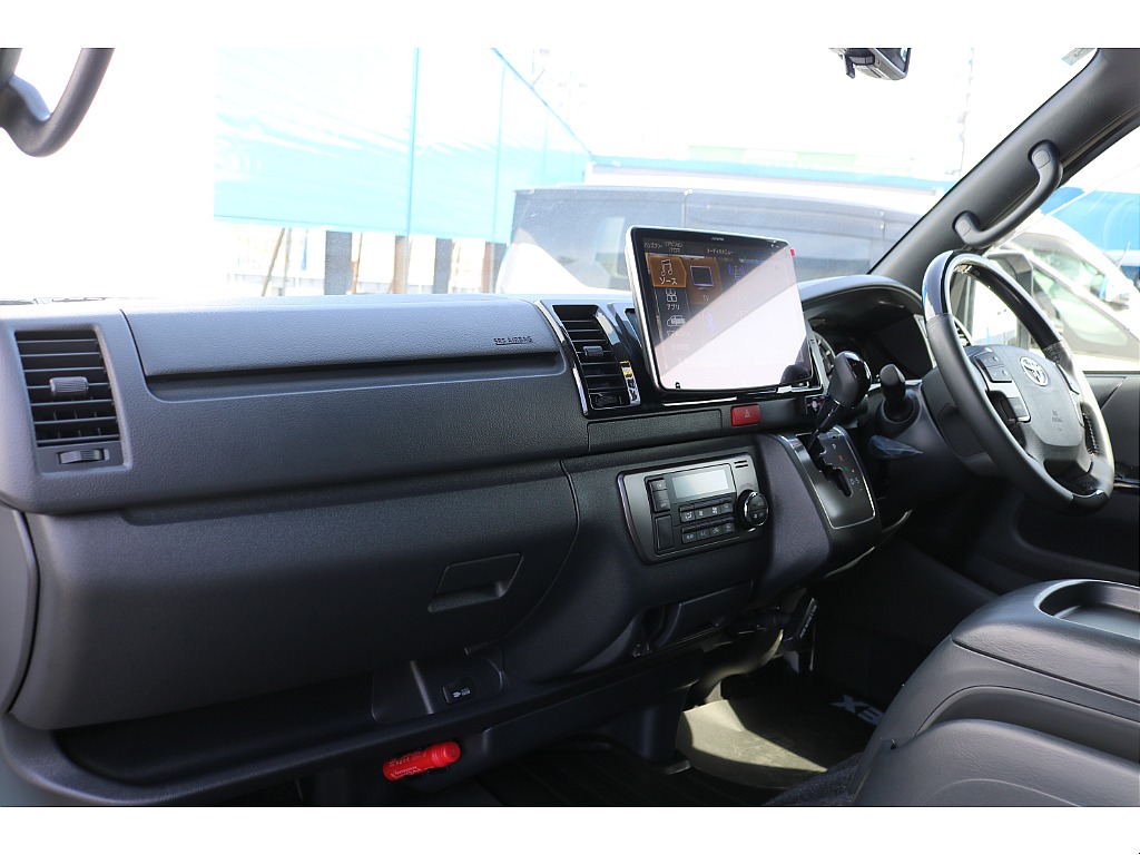 トヨタ ハイエースバン(33枚目)