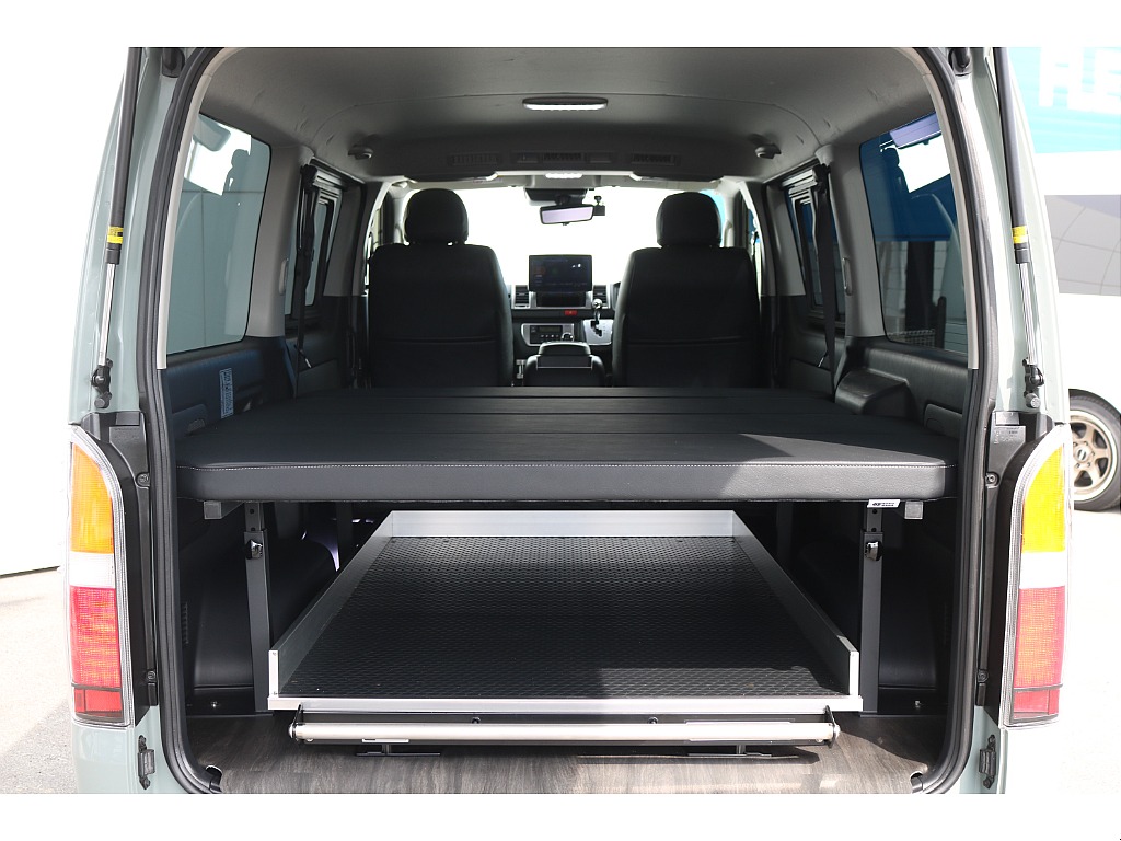 R6年式/4ナンバー/ディーゼル2WD】カーキ・ブラックエディション施工・スライドフロア・他＊＊全国ご納車OK～＊＊