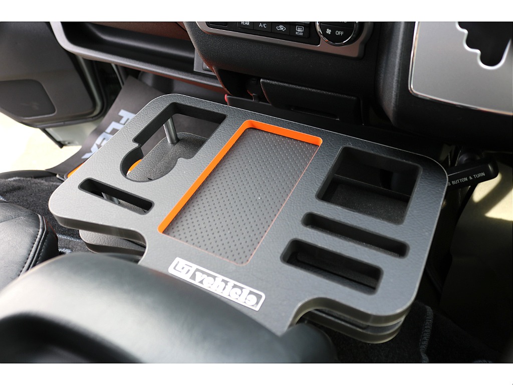 R6年式/4ナンバー/ディーゼル2WD】カーキ・ブラックエディション施工・スライドフロア・他＊＊全国ご納車OK～＊＊