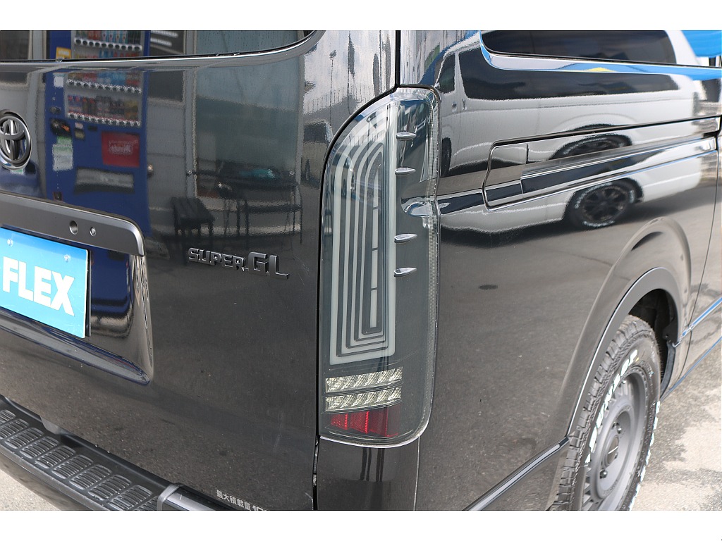 トヨタ ハイエースバン(23枚目)