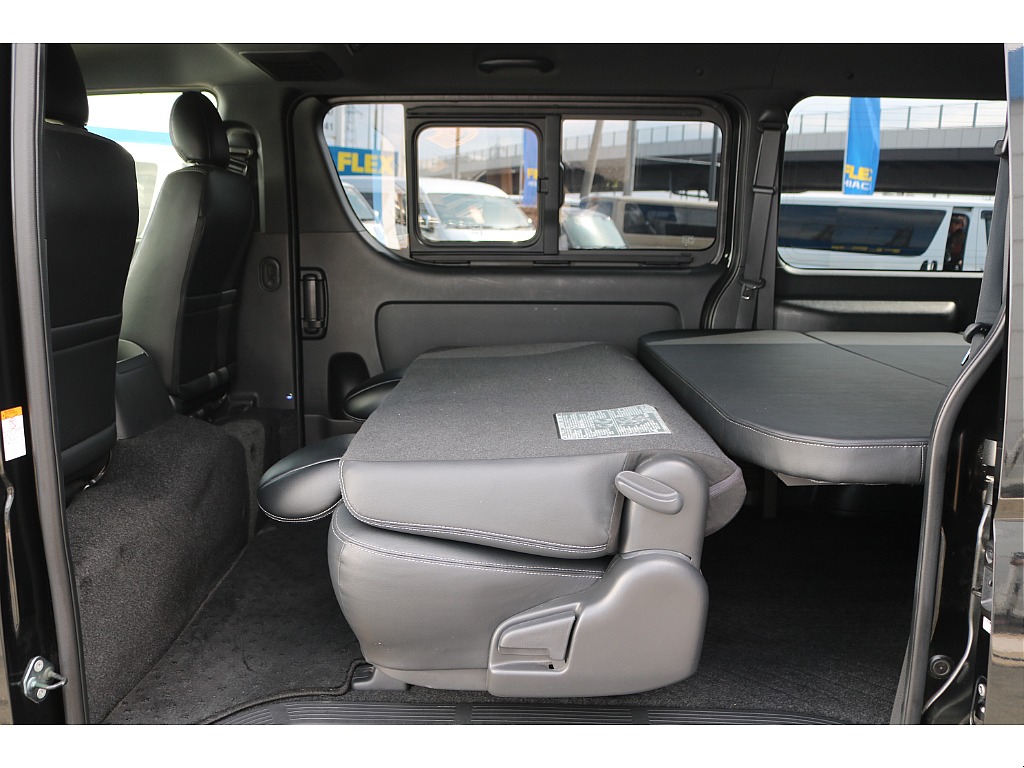 トヨタ ハイエースバン(59枚目)