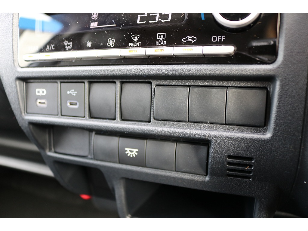 トヨタ ハイエース(37枚目)