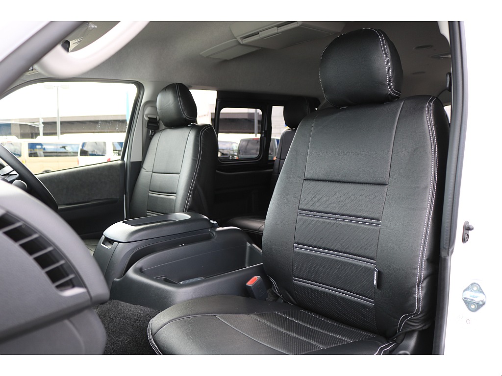 トヨタ ハイエース(50枚目)