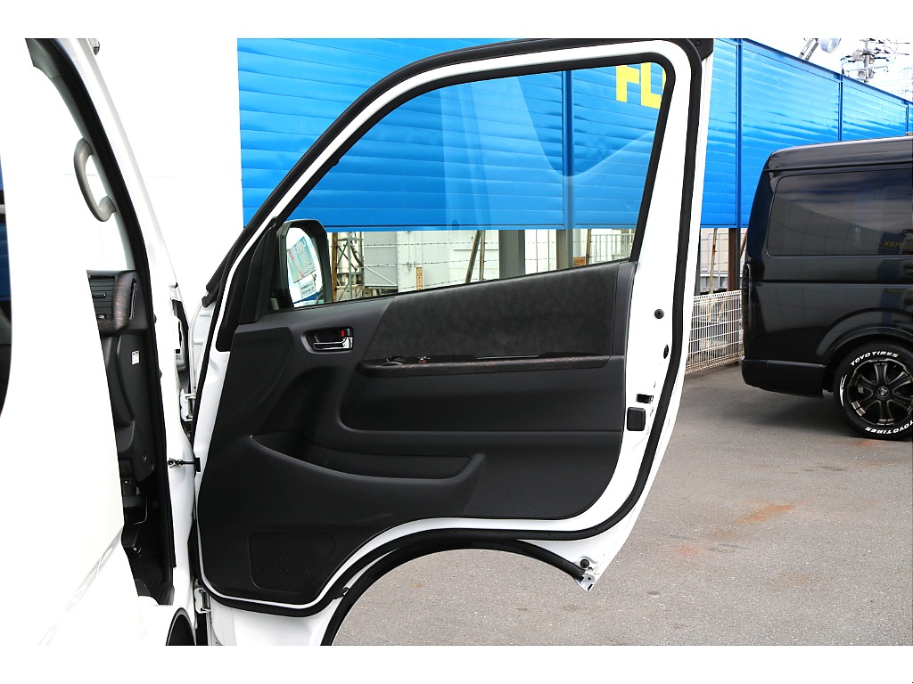 トヨタ ハイエース(26枚目)