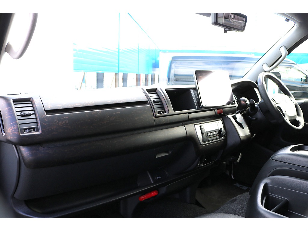 トヨタ ハイエース(40枚目)