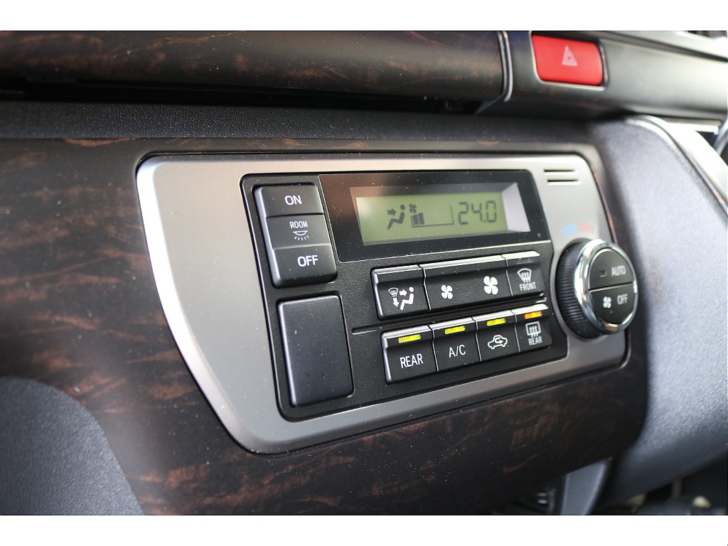 トヨタ ハイエース(44枚目)