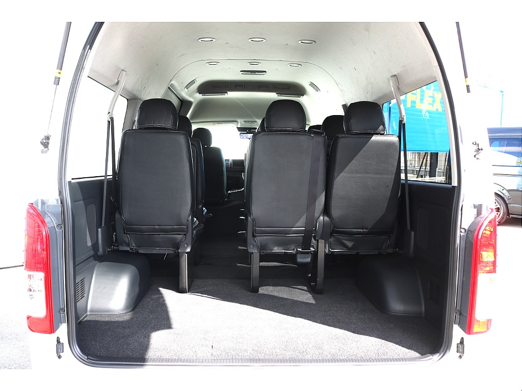 トヨタ ハイエース(57枚目)