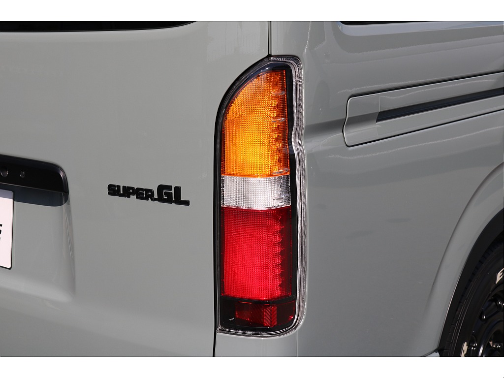 【R6年式/アーバンカーキ/ディーゼル2WD】★Re Classic×ブラックエディション施工一式★他＊＊全国ご納車OK