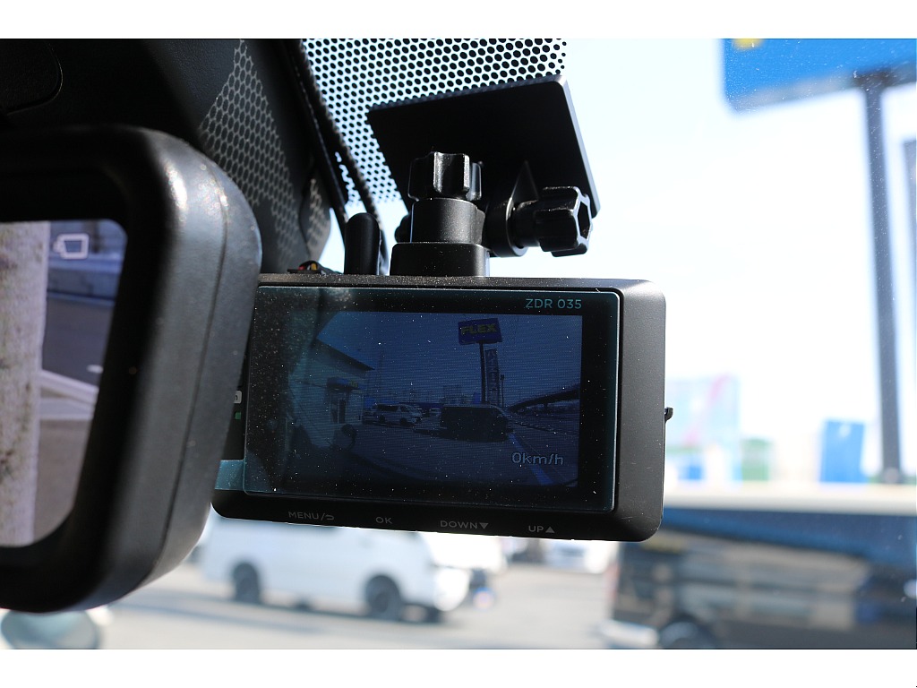 トヨタ ハイエースバン(25枚目)