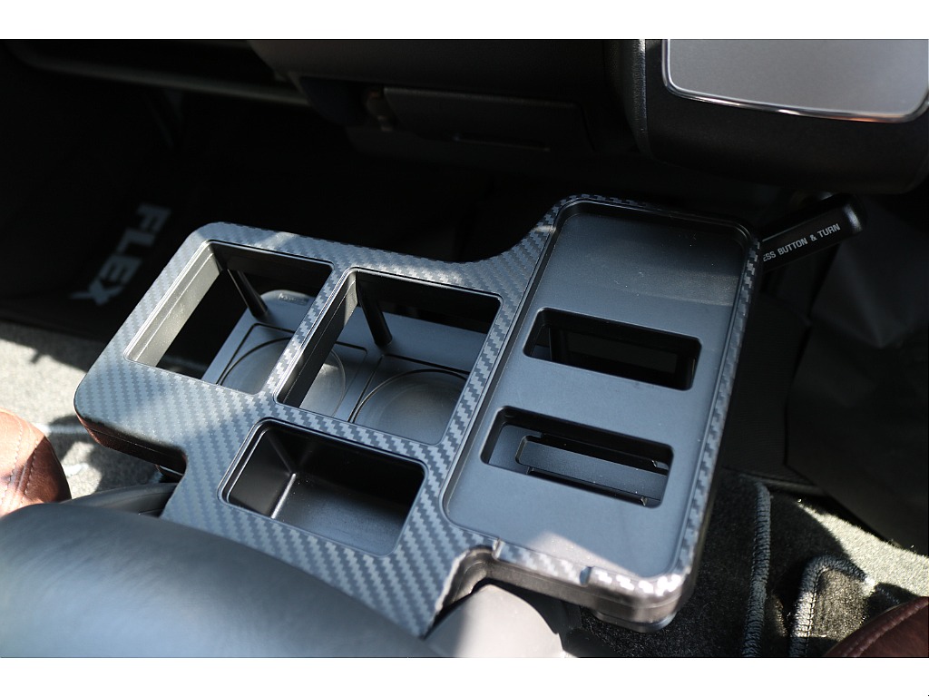 トヨタ ハイエースバン(30枚目)