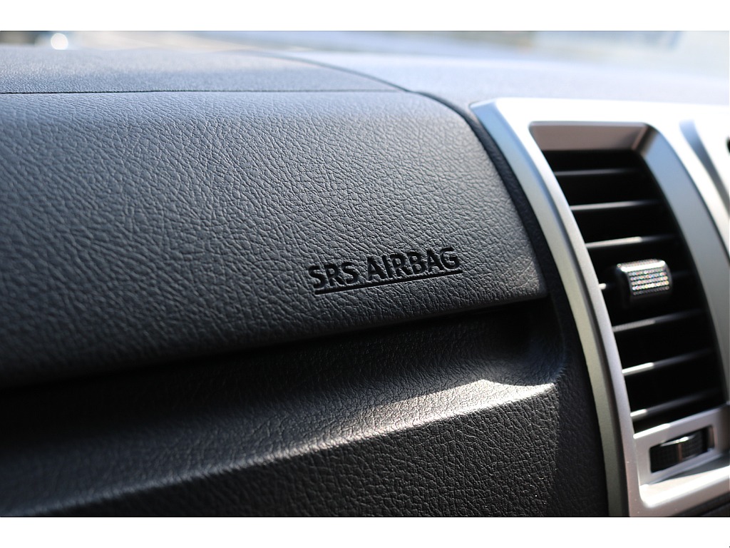 トヨタ ハイエースバン(34枚目)