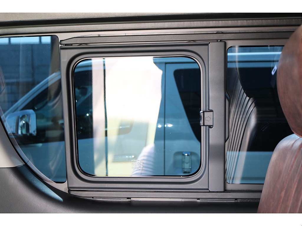 トヨタ ハイエースバン(42枚目)