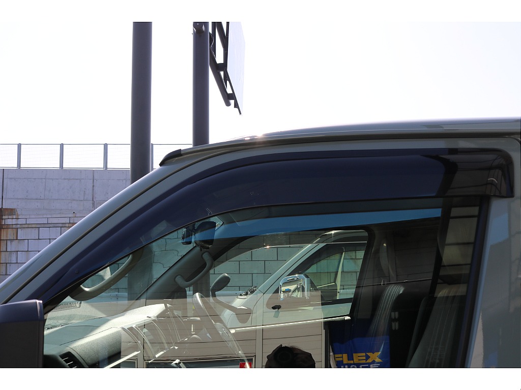 トヨタ ハイエースバン(50枚目)