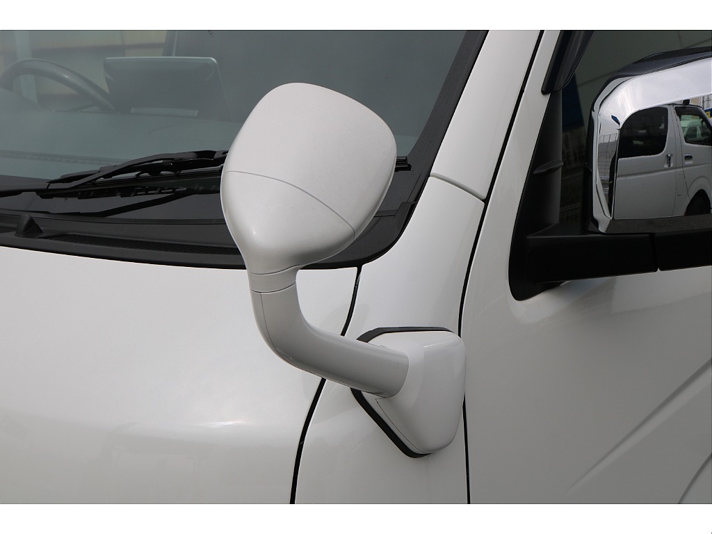 【R3年式/4ナンバー/ディーゼル2WD】・大画面ナビ・ベッドキット・他＊＊全国ご納車OK～＊＊