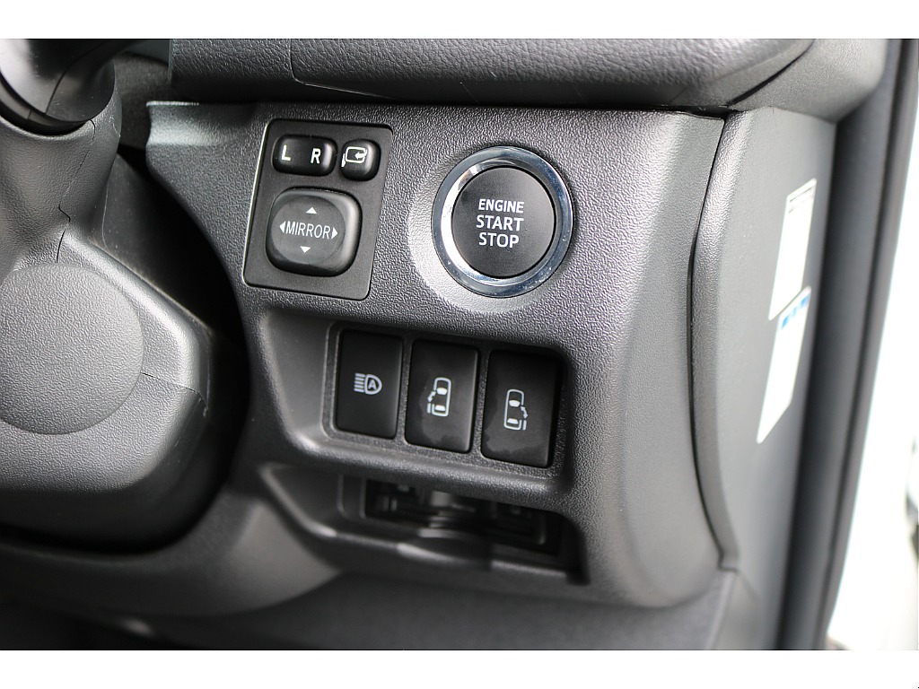 【R3年式/4ナンバー/ディーゼル2WD】・大画面ナビ・ベッドキット・他＊＊全国ご納車OK～＊＊