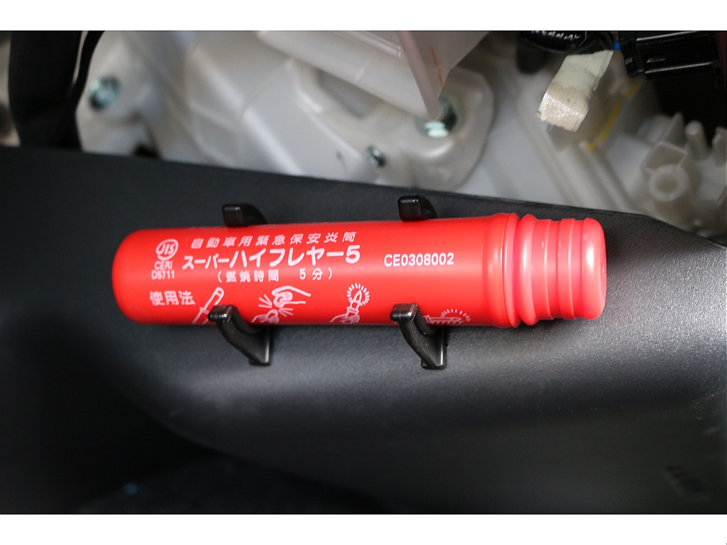 【R3年式/4ナンバー/ディーゼル2WD】・大画面ナビ・ベッドキット・他＊＊全国ご納車OK～＊＊