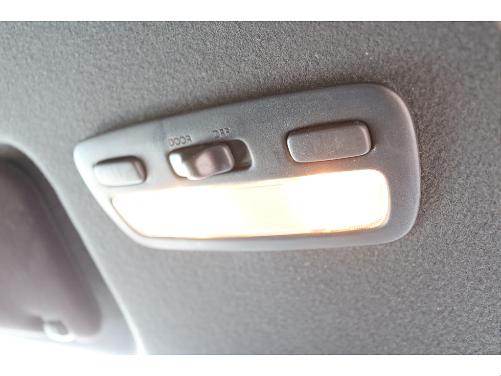 トヨタ ハイエースバン(37枚目)