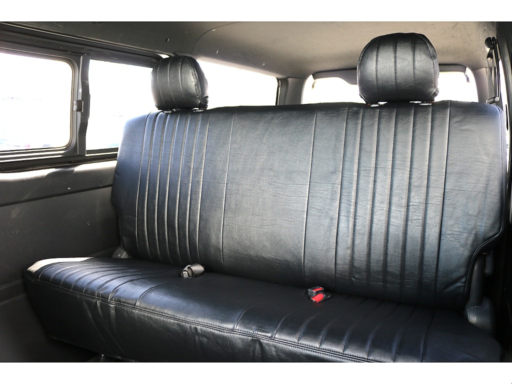 トヨタ ハイエースバン(47枚目)