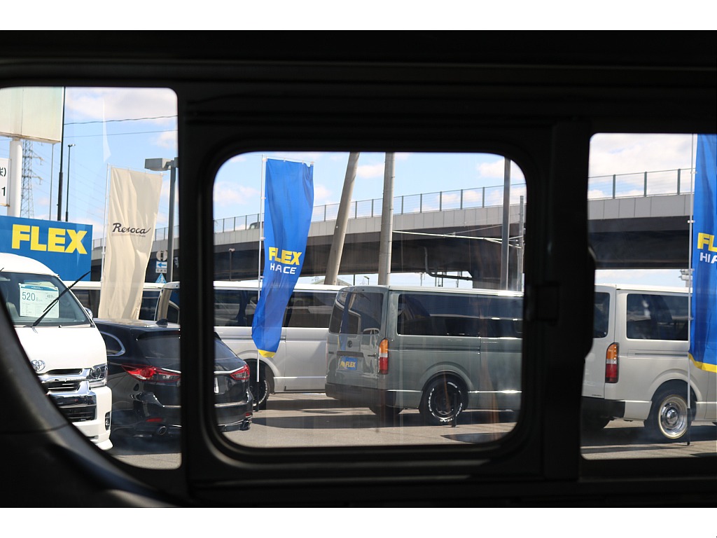 トヨタ ハイエースバン(52枚目)