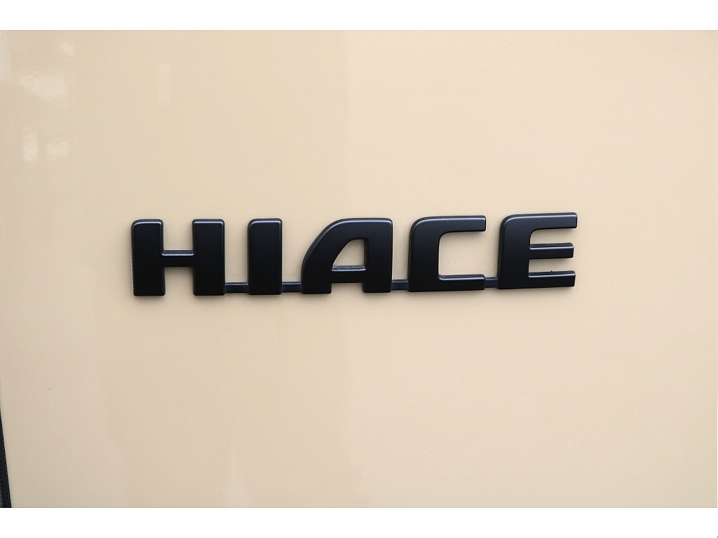 トヨタ ハイエースバン(22枚目)