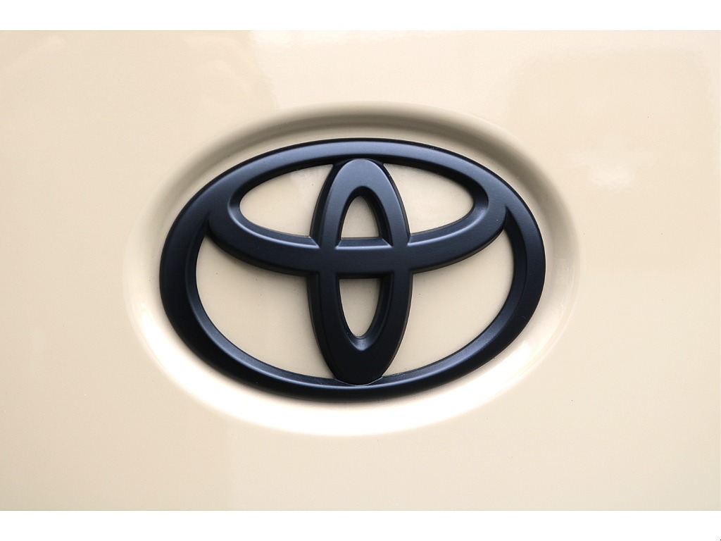 トヨタ ハイエースバン(23枚目)