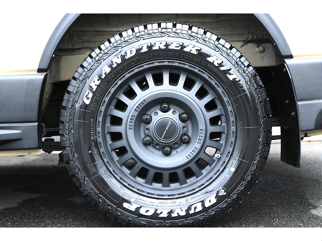 トヨタ ハイエースバン(27枚目)