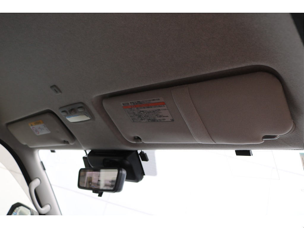 トヨタ ハイエースバン(36枚目)