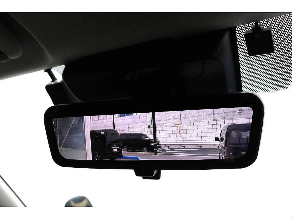 トヨタ ハイエースバン(37枚目)