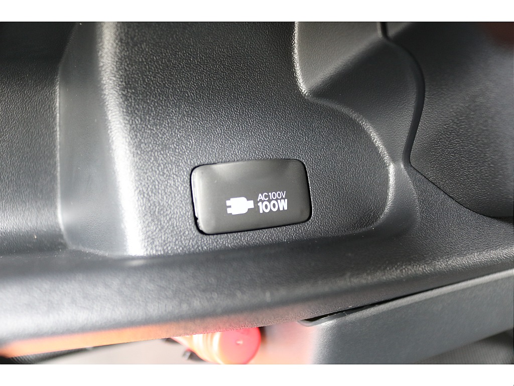 トヨタ ハイエースバン(46枚目)