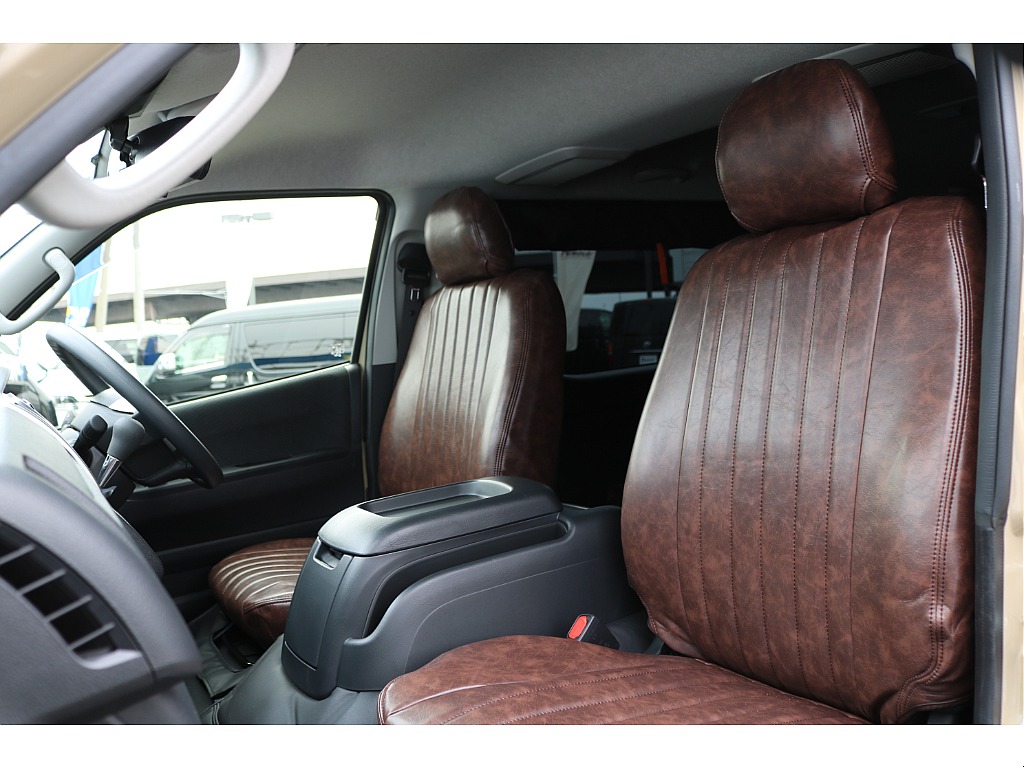 トヨタ ハイエースバン(49枚目)