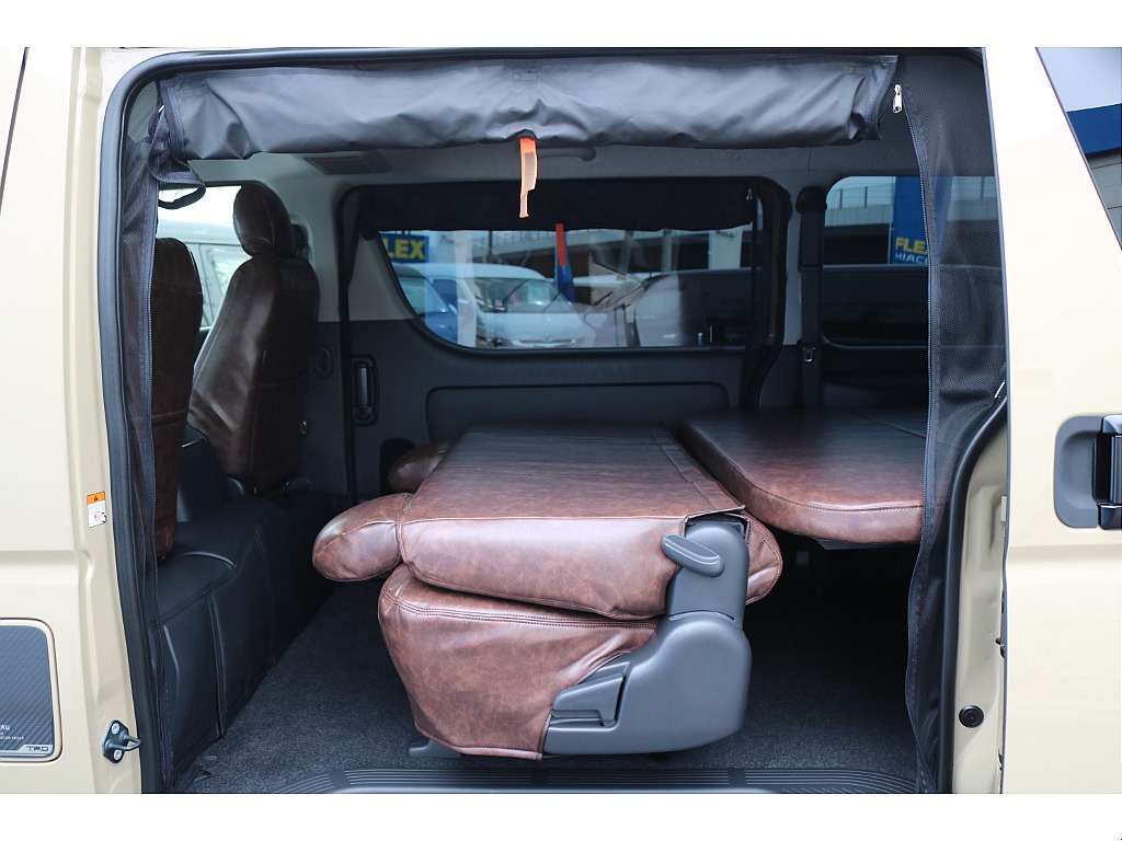 トヨタ ハイエースバン(54枚目)