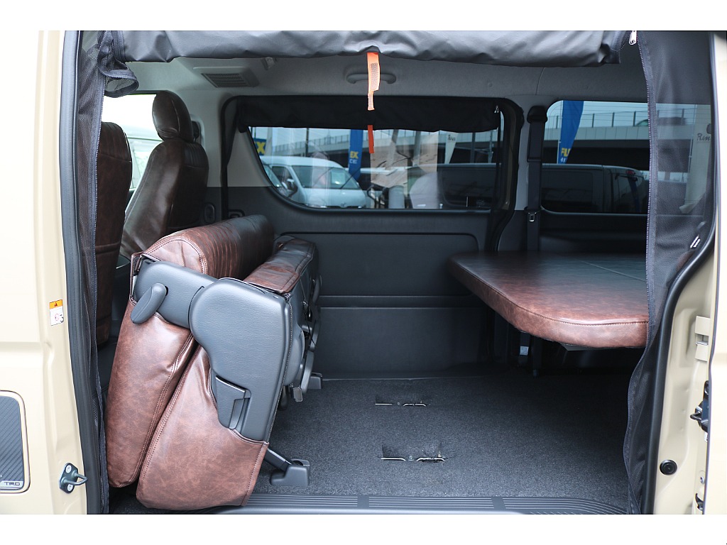 トヨタ ハイエースバン(55枚目)