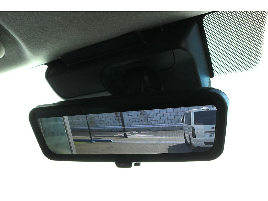 トヨタ ハイエース(44枚目)