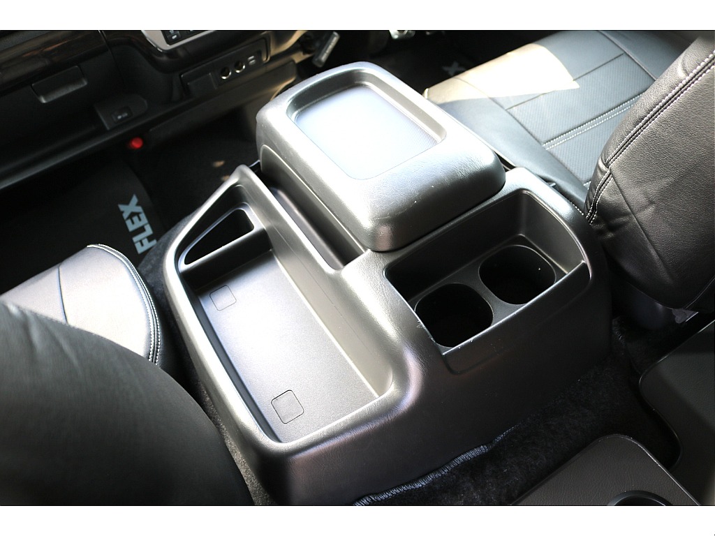 トヨタ ハイエース(52枚目)