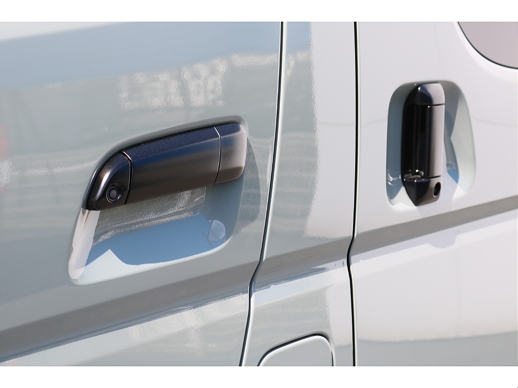 【R7年式/アーバンカーキ/ガソリン2WD】ブラックエディション施工一式・ベッドキット他＊＊全国ご納車OK