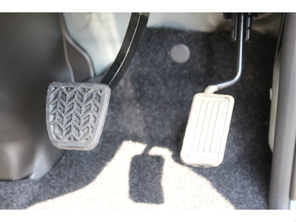 【R7年式/アーバンカーキ/ガソリン2WD】ブラックエディション施工一式・ベッドキット他＊＊全国ご納車OK