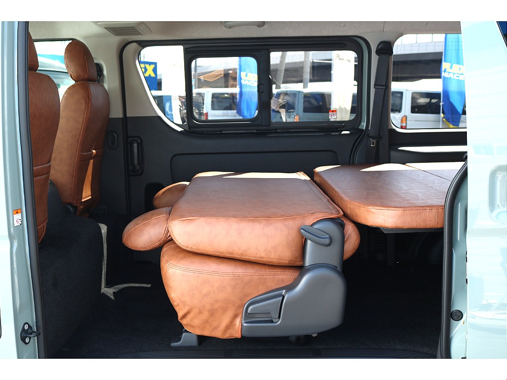 【R7年式/アーバンカーキ/ガソリン2WD】ブラックエディション施工一式・ベッドキット他＊＊全国ご納車OK