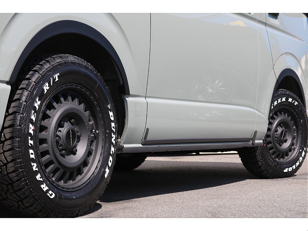 【R7年式/アーバンカーキ/ディーゼル4WD】ブラックエディション施工一式・大画面ナビ他＊＊全国ご納車OK