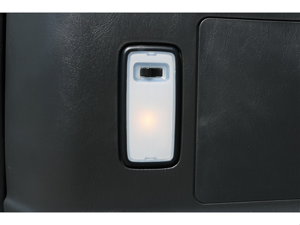 【R7年式/アーバンカーキ/ディーゼル4WD】ブラックエディション施工一式・大画面ナビ他＊＊全国ご納車OK