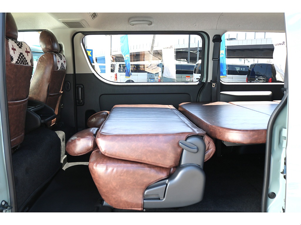 【R7年式/アーバンカーキ/ディーゼル4WD】ブラックエディション施工一式・大画面ナビ他＊＊全国ご納車OK