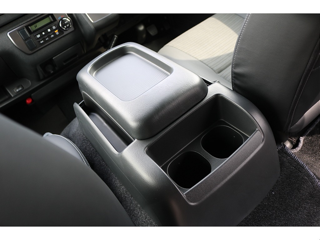 【新車8型/4ナンバー/ディーゼル2WD】ダークプライムS・大画面ナビ・他＊＊全国ご納車OK～＊＊