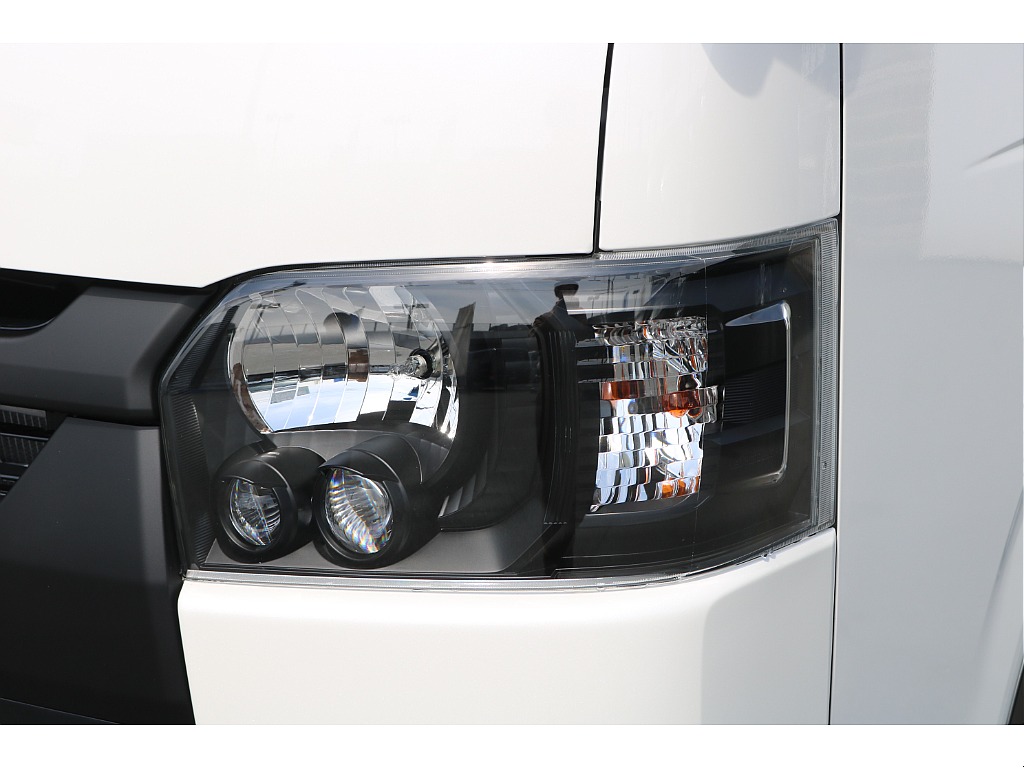 【R8年式/4ナンバー/ディーゼル4WD】ダークプライムS・ベッドキット他＊＊全国ご納車OK～＊＊