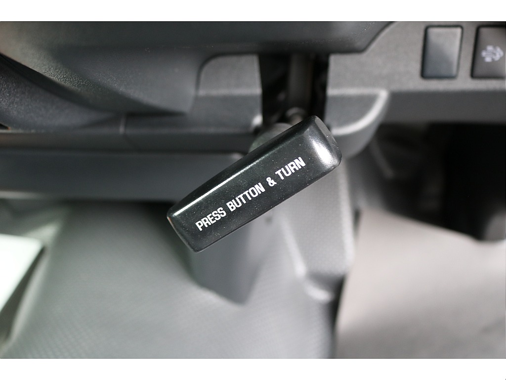 【新車8型/DX/ディーゼル4WD/4ナンバー】FLEXカスタムてんこ盛り・大画面ナビ＊＊全国納車可能＊