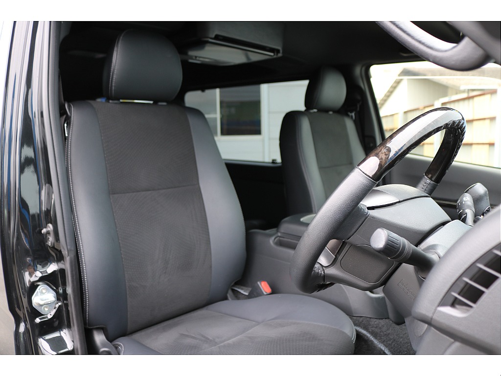 【R6年式/4ナンバー/ディーゼル2WD】大画面ナビ・TRDデイライト付きスポイラー・他＊＊全国ご納車OK～＊＊