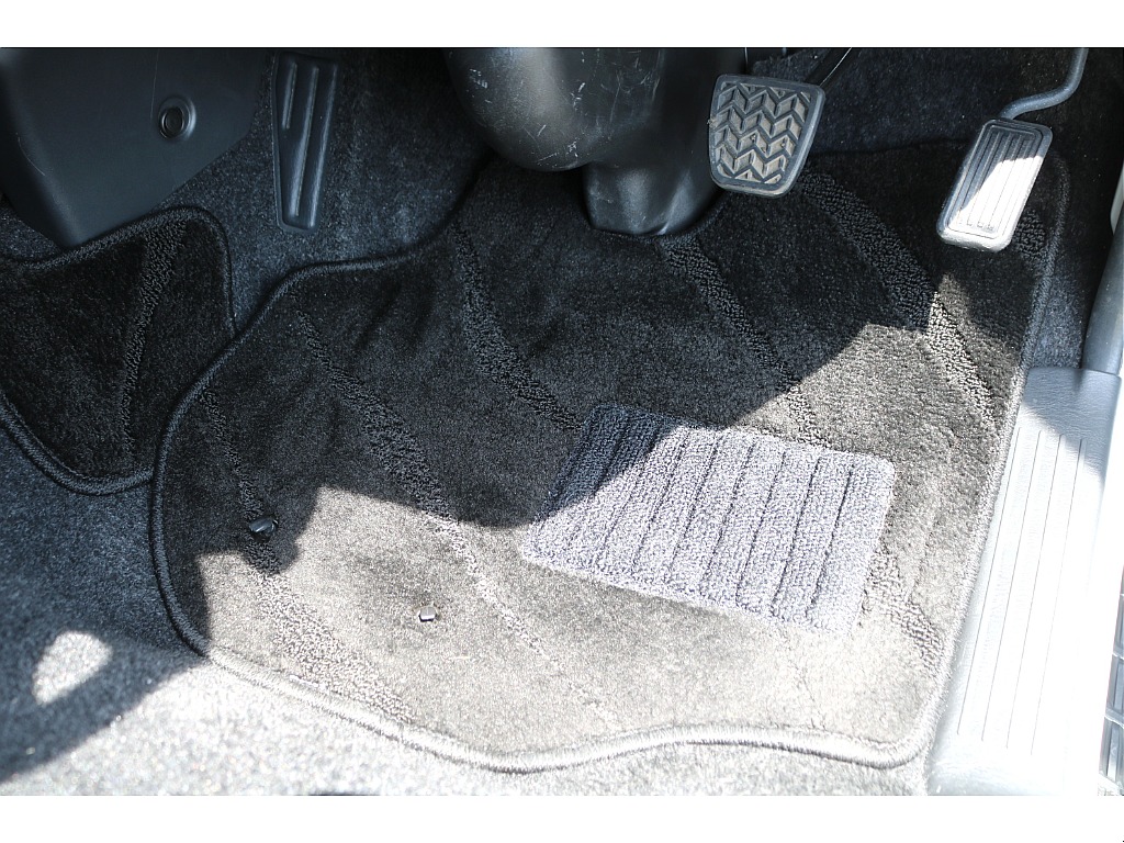 【R4年式/4ナンバー/ディーゼル2WD】買取直販★ベッドキット他＊＊全国ご納車OK＊＊