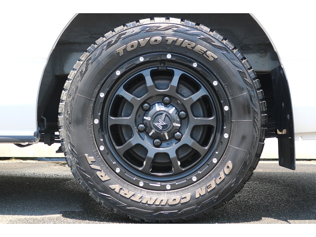 【R4年式/4ナンバー/ディーゼル4WD】オフロードカスタム★ベッドキット他＊＊全国ご納車OK＊＊
