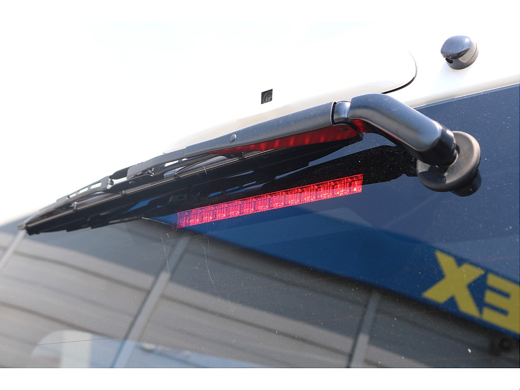 【新車9型/4ナンバー/ガソリン2WD】お買い得なDX★6人乗り★ベッドキット★カスタムコンプリート★＊＊全国ご納車OK＊＊